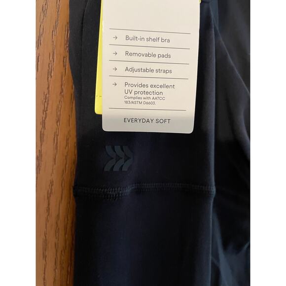 Women's Soft Active Bodysuit Size XL All In Motion Black Moisture Wicking Drying - Picture 3 of 11